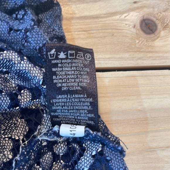 RW&CO Tunic‎ - Picture 4 of 5